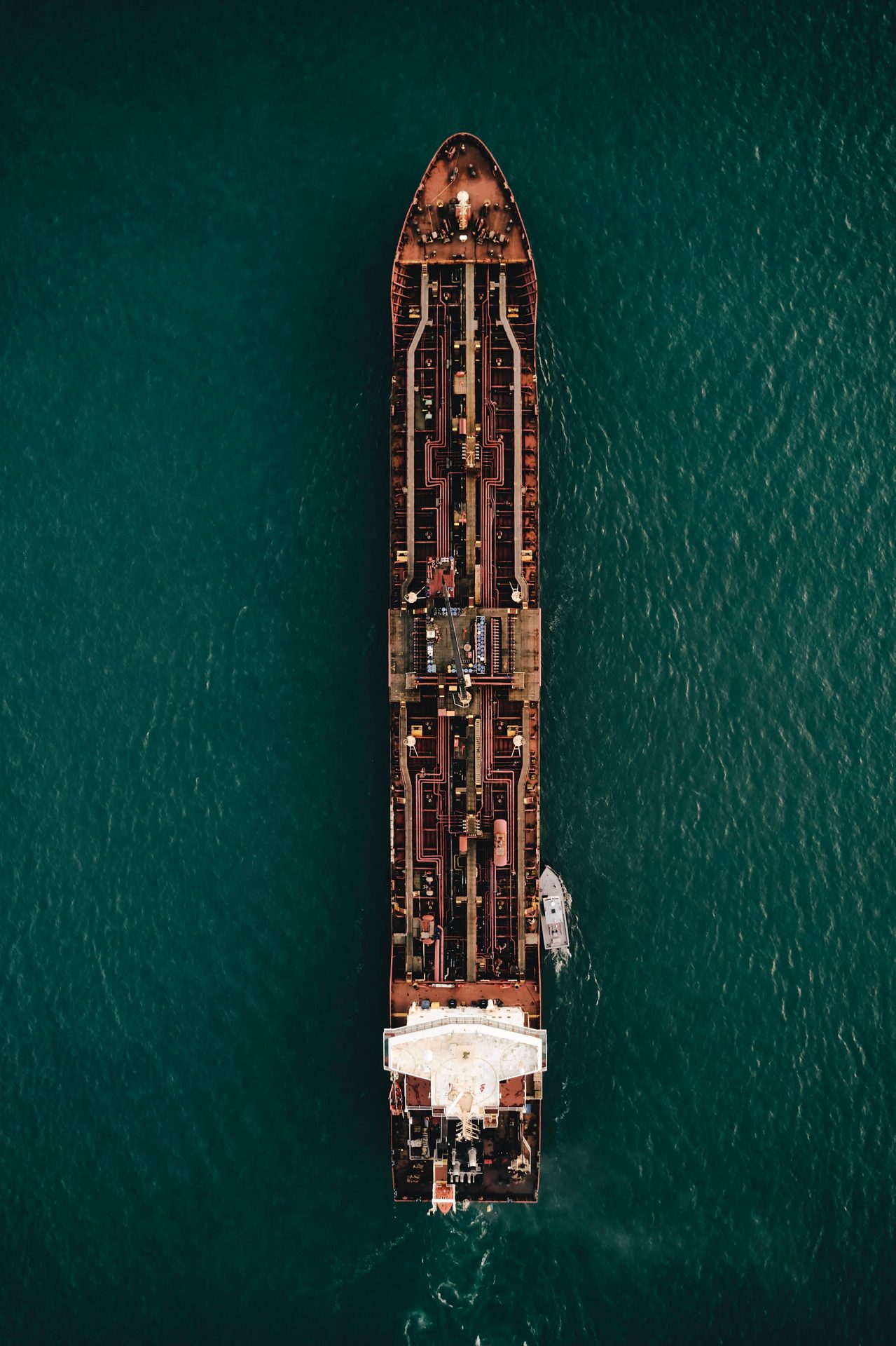 Oil, Chemicals and Clean Energy Shipping operation 3