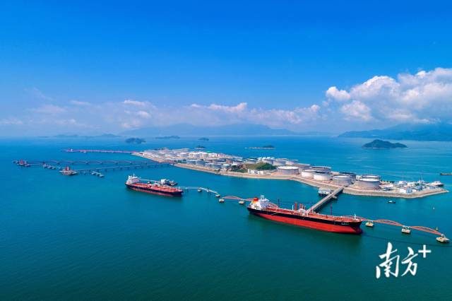 Zhoushan terminal operations